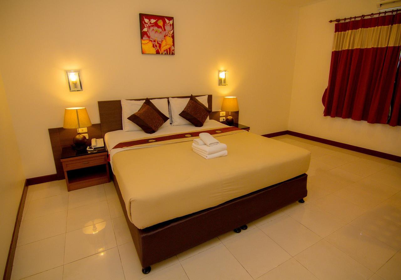 Prachuap Place Hotel Прачуапкхирикхан Экстерьер фото